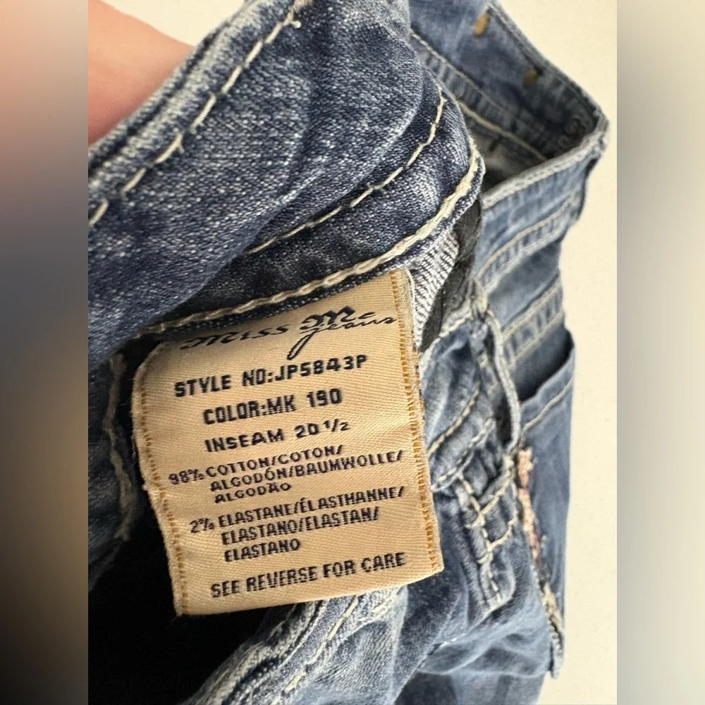 Miss Me | Star Cuffed Capri Jeans Size 28 Low Rise - Picture 13 of 14